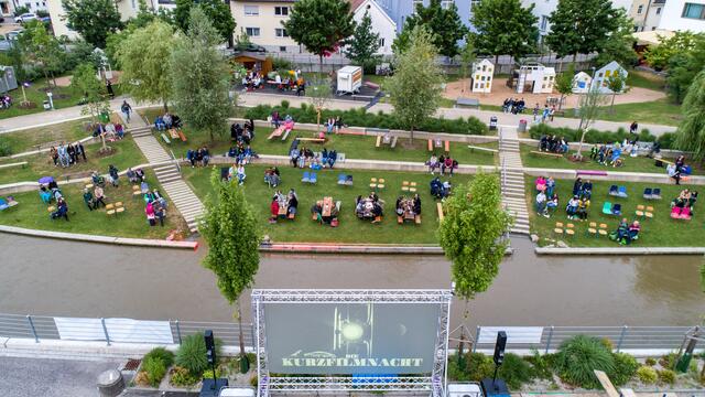 Auf der Ilminsel Pfaffenhofen präsentiert die Stadtjugendpflege wieder zahlreiche Kurzfilme unter freiem Himmel. | Foto: Stadtjugendpflege Pfaffenhofen