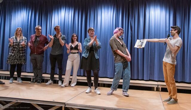 Barbara Gerlach, Billy Reuschel, Bastian Vogel, Jenn Summer, Stella Reiss, Hannah Haberberger und Pascal Simon (v.l.n.r.) | Foto: Karl Ebensberger