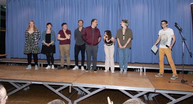 Barbara Gerlach, Stella Reiss, Dominik Neumayr, Bastian Vogel, Billy Reuschel, Jenn Summer, Hannah Haberberger und Pascal Simon (v.l.n.r.) | Foto: Karl Ebensberger