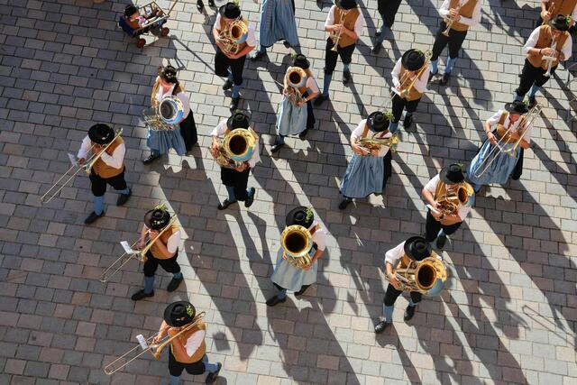 Die Stadtkapelle bei beim Konzert auf dem Unteren Hauptplatz.