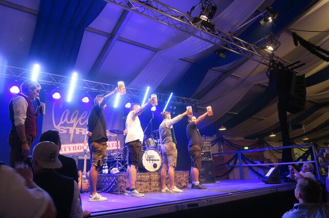  Auf dem Pfaffenhofener Volksfest ist jeden Tag etwas geboten.