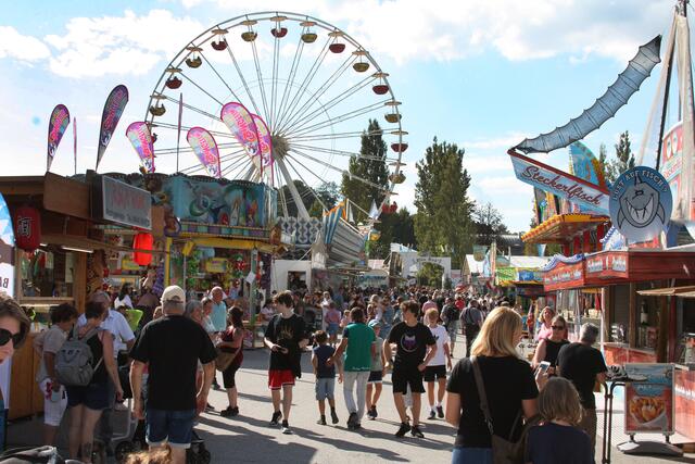 Nach zwei Jahren Corona-Pause wurde die fünfte Jahreszeit in diesem Jahr besonders herbeigesehnt. Ab dem 2. September hieß es zwölf Tage lang: auf geht’s zur Pfaffenhofener „Wiesn“.