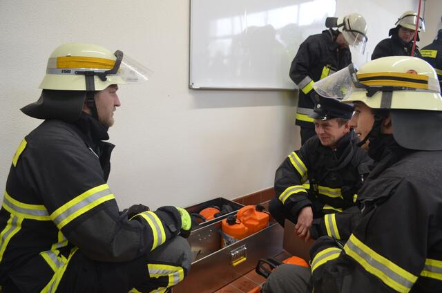 Truppaufgabe - Motorsäge