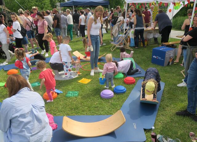 Die Vereine und Organisationen stellten sich den Bürgerinnen und Bürgern vor.