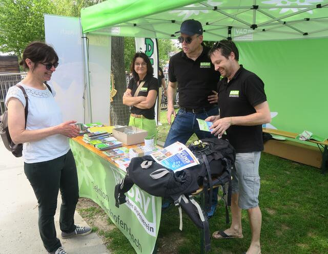 Die Vereine und Organisationen stellten sich den Bürgerinnen und Bürgern vor.