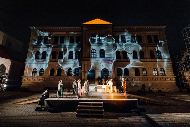 "Der Brandnerkaspar schaut ins Paradies" feierte am Samstag Premiere. | Foto: Lukas Sammetinger