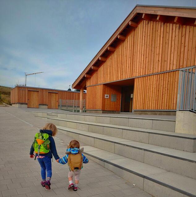 Kindergärten und Schulen haben am morgigen Montag, 3. Juni geöffnet.