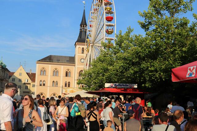 Ganz Pfaffenhofen schien während der Langen Nächte der Kunst und Musik auf den Beinen.