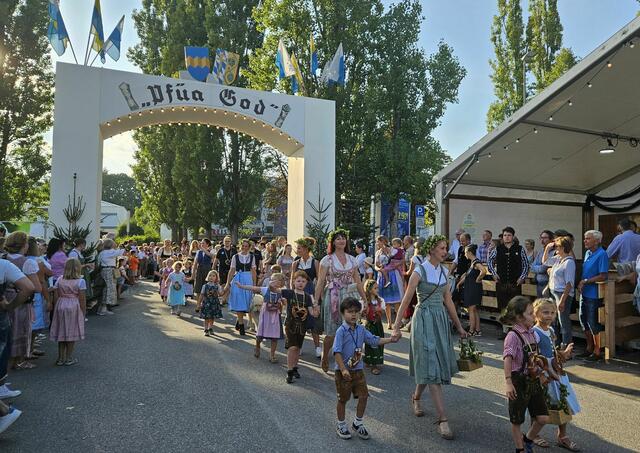 Die Vorschulkinder sind ein fester Bestandteil des Festzuges.  | Foto: Stadtverwaltung Pfaffenhofen a. d. Ilm