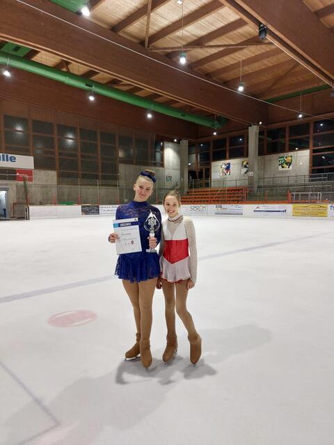 Katrina Brand und Milena Friedl bei ihrem erfolg-
reichen Wettkampf in Germering 2023 | Foto: ECP Pfaffenhofen