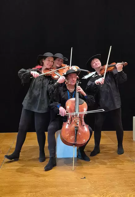 „Einer für alle, alle für einen“ hieß es am Samstag im Festsaal des Rathauses.
 | Foto: © Stadtverwaltung Pfaffenhofen a. d. Ilm