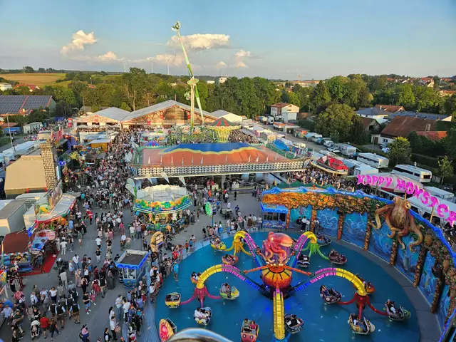 Nachdem Daniel Schneider als Festwirt zurückgetreten ist, wird am oberen Volksfestplatz in 2025 wieder das Stiftl-Zelt stehen.