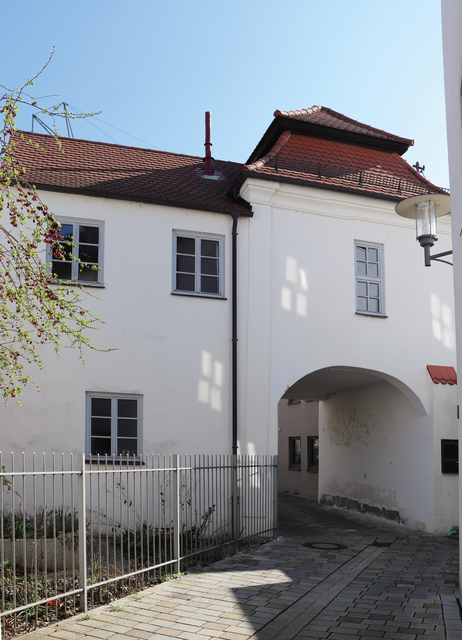 Der Turm am Platzl wurde im 17. Jahrhundert als Sommerhaus erbaut.  | Foto: Stadtverwaltung Pfaffenhofen