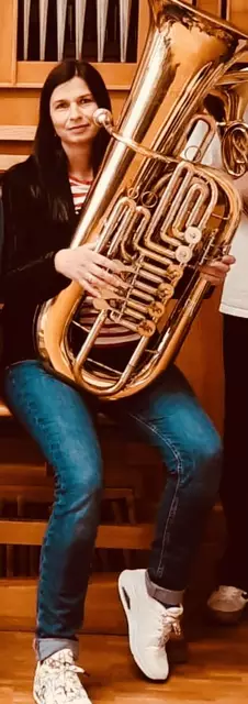 Bettina Knoflicek-Huber, Tuba