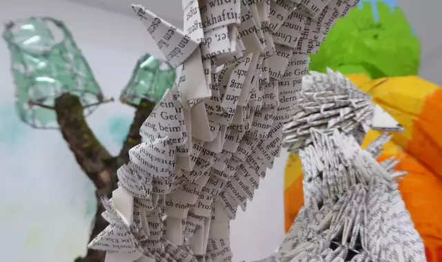 Das Schyren-Gymnasium zeigt Kunstwerke „Erinnern und Verändern“ im Kino der Kunsthalle. | Foto: P-Seminar Robert Rist