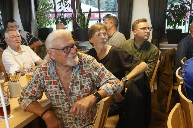 Gründungsmitglied Horst Klee (ganz links) und vorne Günter Höllebrand, Klaus Weisenbach und Julian Diemer