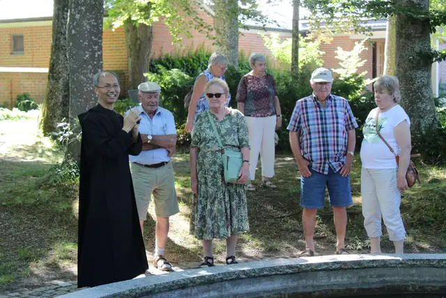 Die Klosteranlage St. Ottilien bot viele schattige Plätze. | Foto: Seniorenbüro