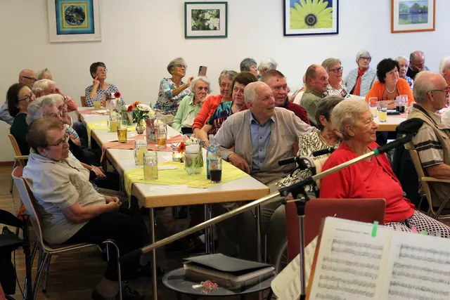Das Sommerfest des Seniorenbüros war ein voller Erfolg.
 | Foto: © Seniorenbüro