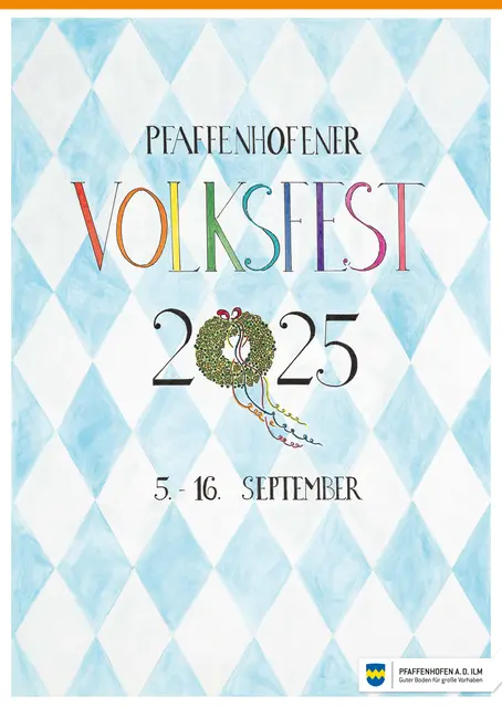 Maria Cetinbas hat das Volksfestplakat und den Volksfestkrug 2025 gestaltet.  | Foto: © Stadtverwaltung Pfaffenhofen