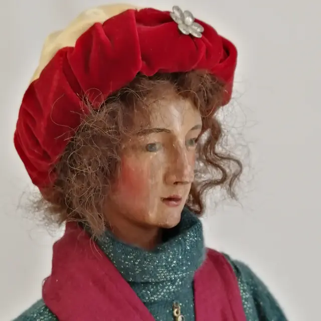 Holzkopf vor der Restaurierung