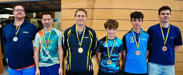 Top 3 im Doppel:
Thomas Freitag, Gabor Katona, Marco Seifert, Simon Steininger, Benedikt Steininger, Joseph Scheibe