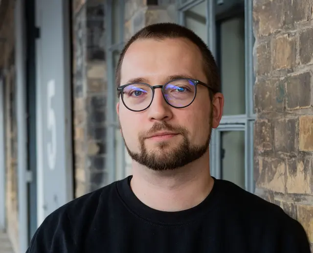 Der neue Lutz-Stipendiat steht fest: Peter Thiers zieht im Mai in den Flaschlturm ein, um dort auch seinen „Zwischenfall“ zu schreiben.  | Foto: Sebastian Vetter