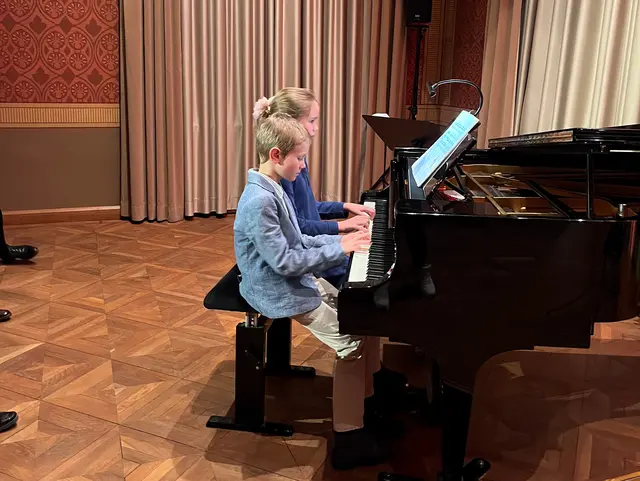 Die Klassenvorspiele bieten den Schülerinnen und Schülern die Möglichkeit, ihr Können vor Publikum zu präsentieren.
 | Foto: © Stadtverwaltung Pfaffenhofen a. d. Ilm