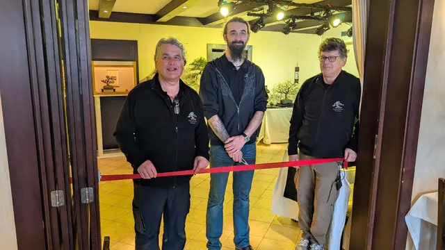 Foto: Urheber Rainer Greissl und Claus Abicht