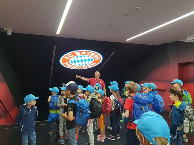 Bei den Sommerkids ist immer viel geboten - 2023 ging es für eine Gruppe zum FC Bayern München.  | Foto: © Stadtverwaltung Pfaffenhofen a. d. Ilm