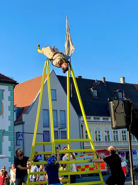 Straßenkünstler begeisterten Groß und Klein. 