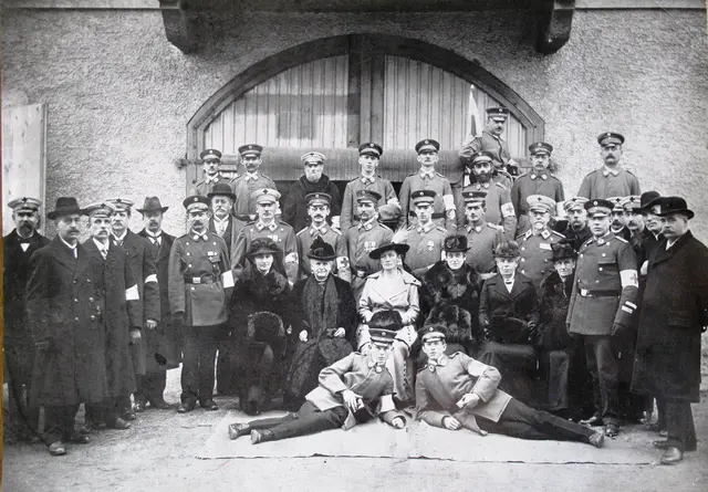 Die Mitglieder des Roten Kreuzes in Pfaffenhofen (1919)  | Foto: Stadtarchiv Pfaffenhofen