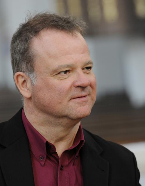 Er leitet die Kirchenmusik an der Pfaffenhofener Stadtpfarrkirche: Max Penger | Foto: Gabi Hartmann
