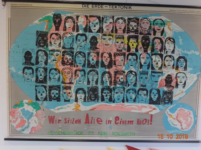 Kunstprojekt des Gabelsberger-Gymnasiums Mainburg, "Wir sind Alle in einem Boot"