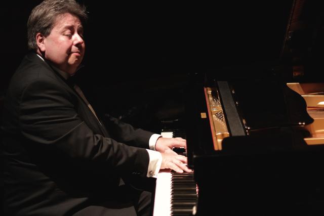 Ulrich Staerk